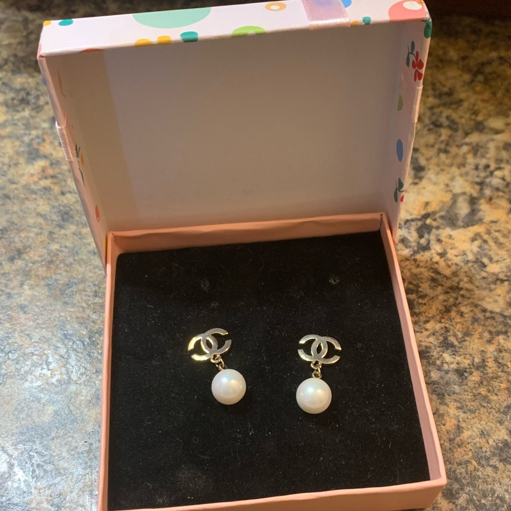 Gold & Pearl “Chanel” earrings